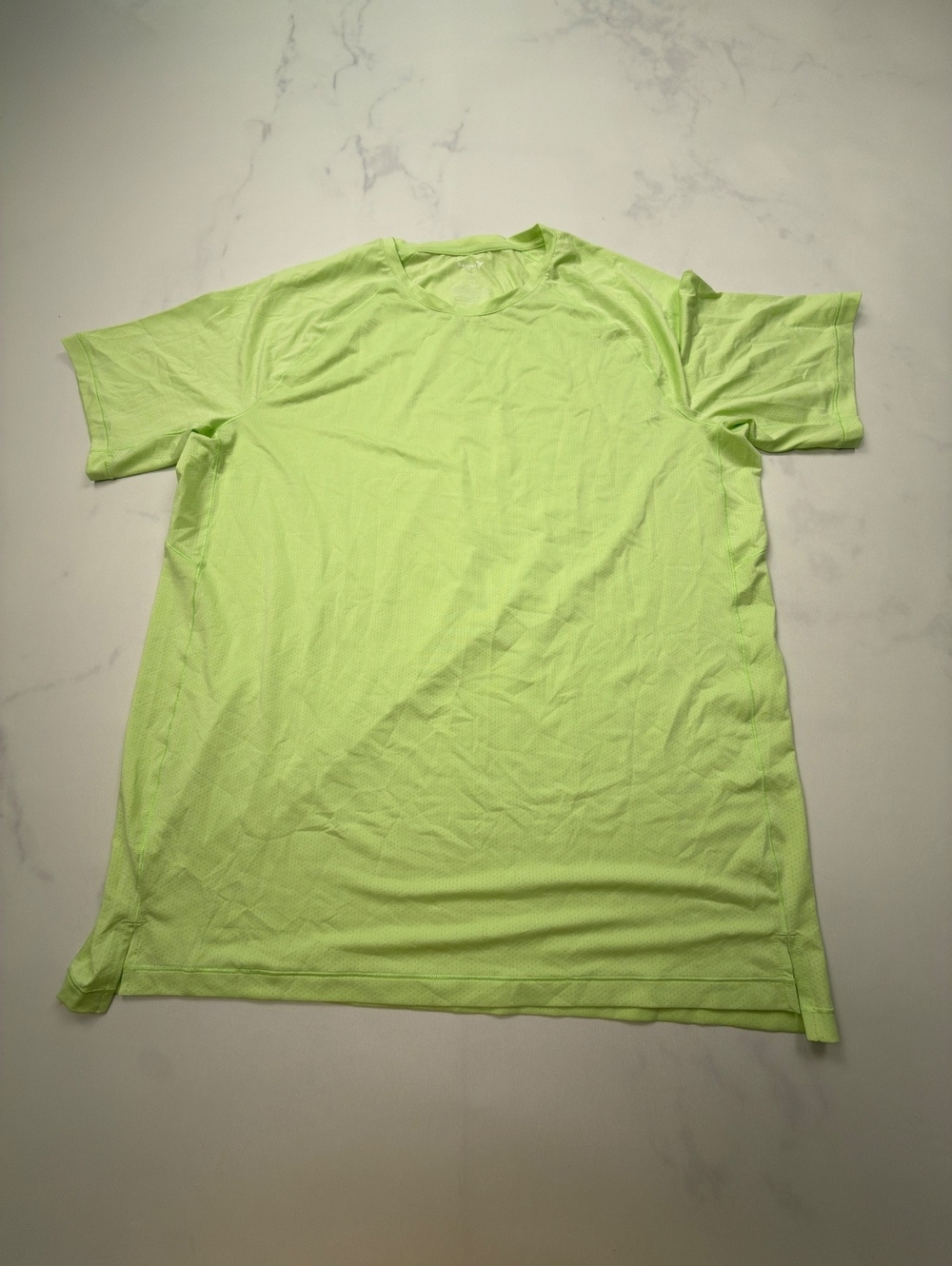 Old Navy Neon Green T Shirt 2000s Minimalist - Boys 10/12